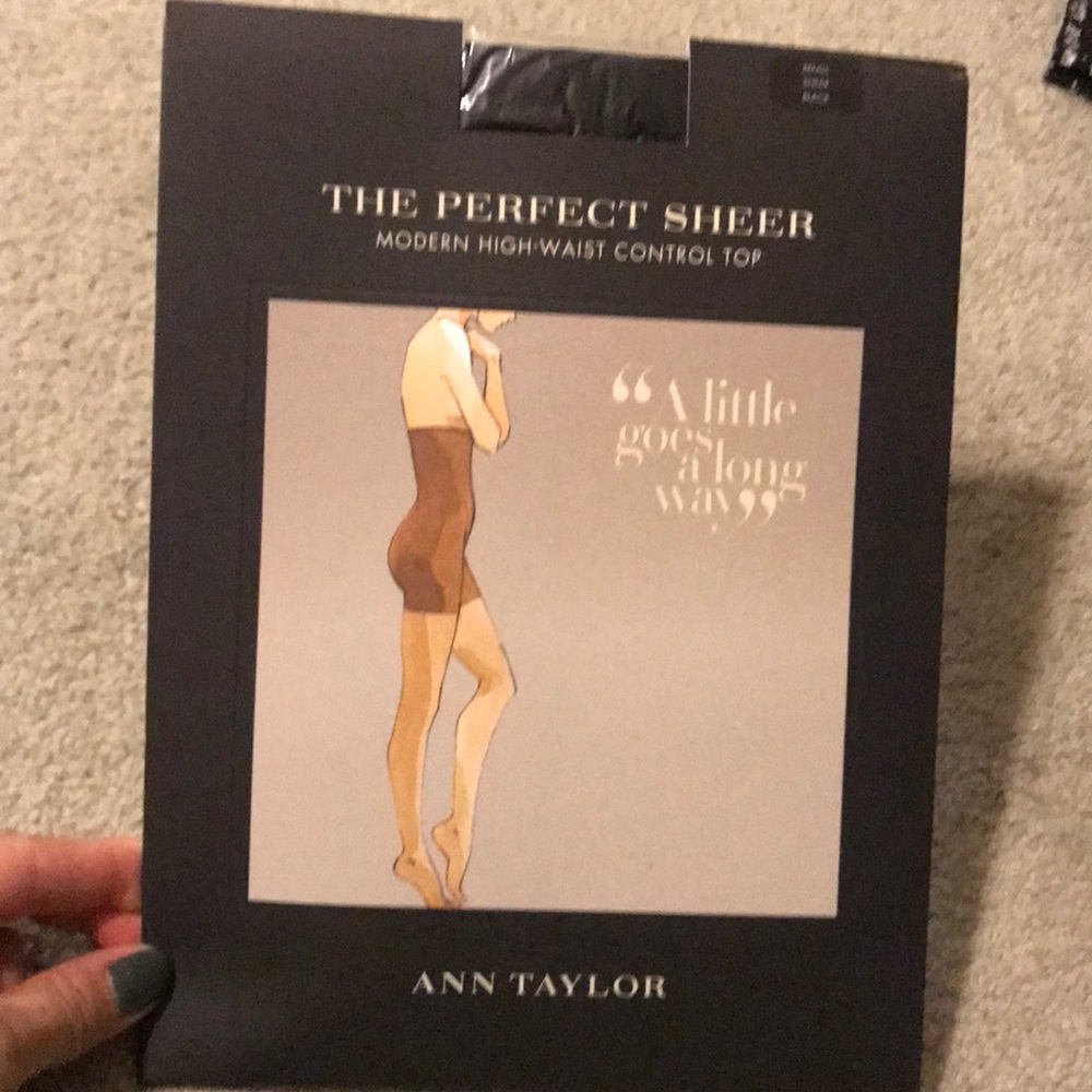 NWT Ann Taylor control tip sheer tights size small